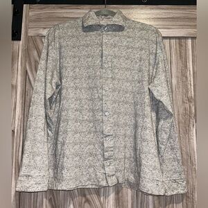 "Left Coast Tee" Shaped long sleeve gray 100% Cotton casual button down